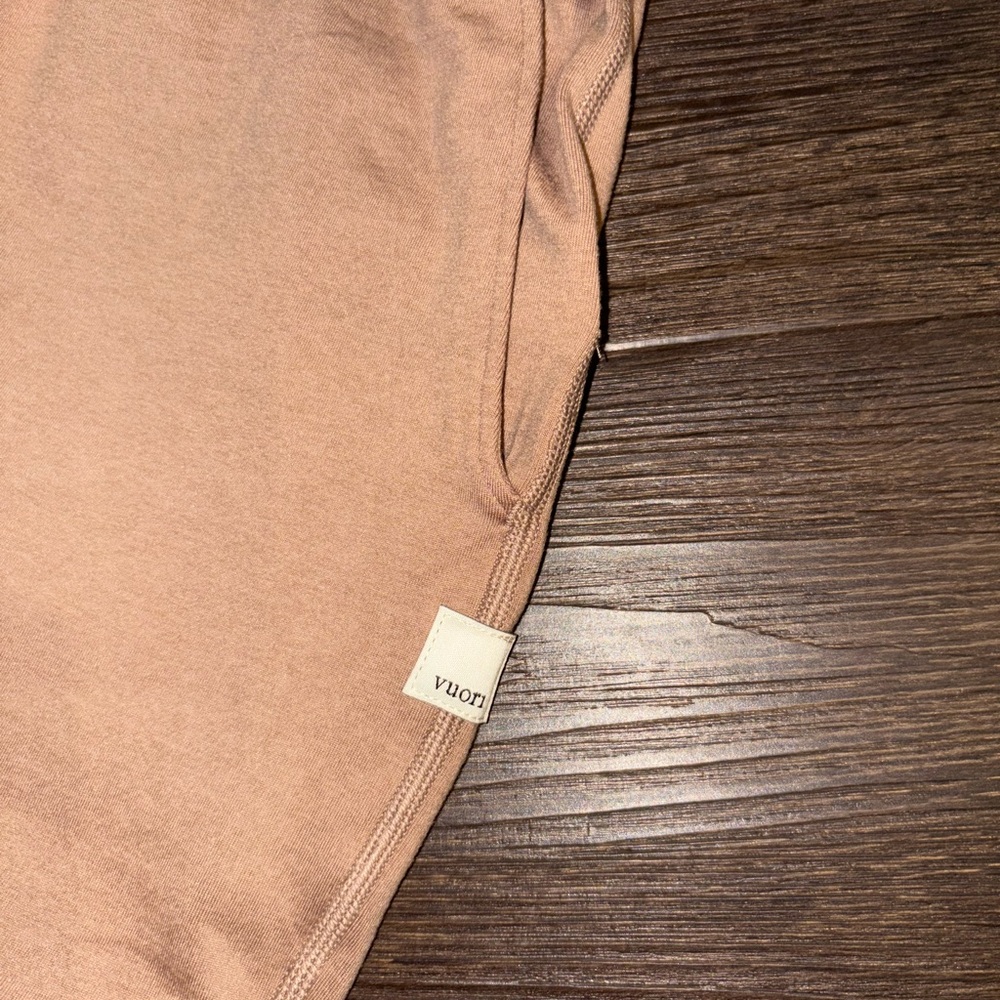 Vuori boyfriend sweatpants size medium tan - Picture 4 of 8